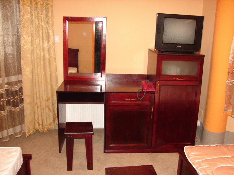 Hotel Vila Mitic Luxx Spa Centar Leskovac  Zewnętrze zdjęcie