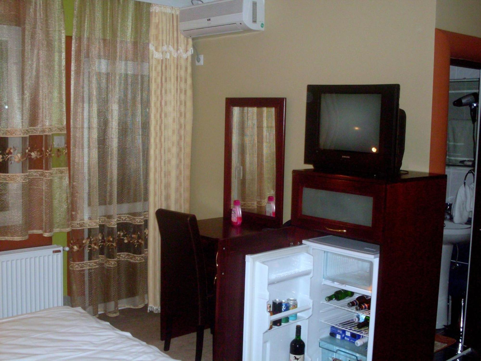 Hotel Vila Mitic Luxx Spa Centar Leskovac  Zewnętrze zdjęcie