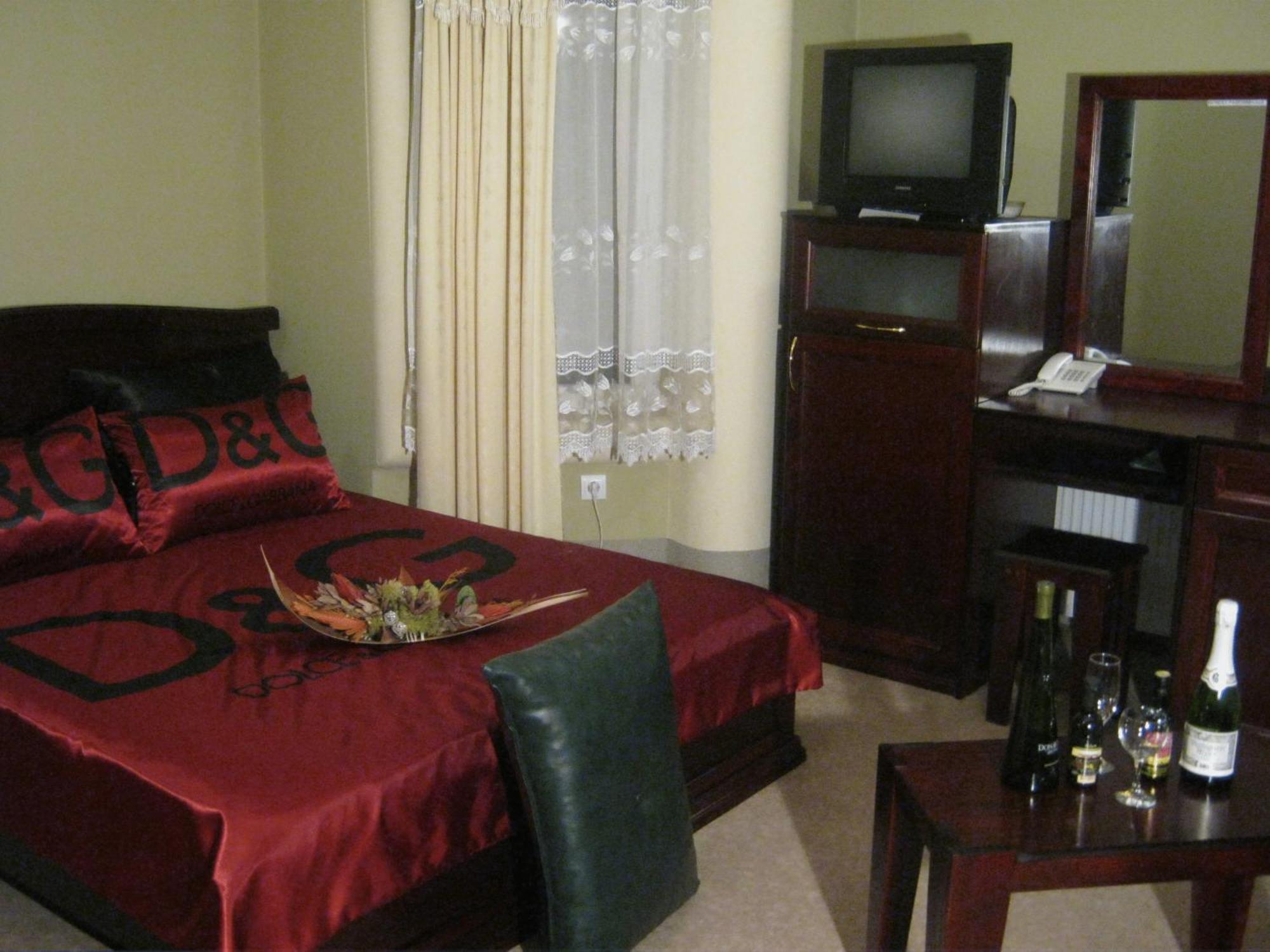 Hotel Vila Mitic Luxx Spa Centar Leskovac  Zewnętrze zdjęcie