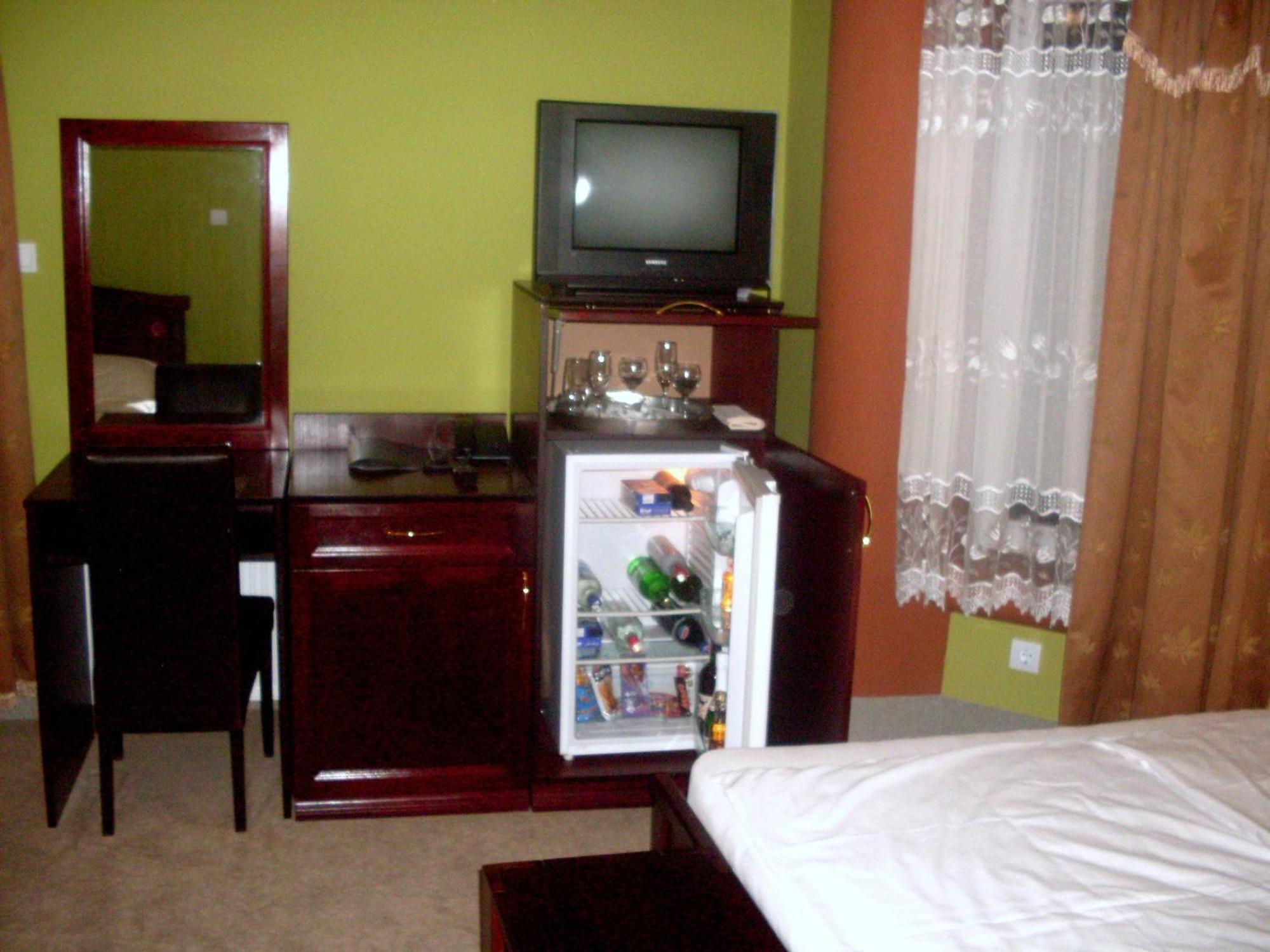 Hotel Vila Mitic Luxx Spa Centar Leskovac  Zewnętrze zdjęcie