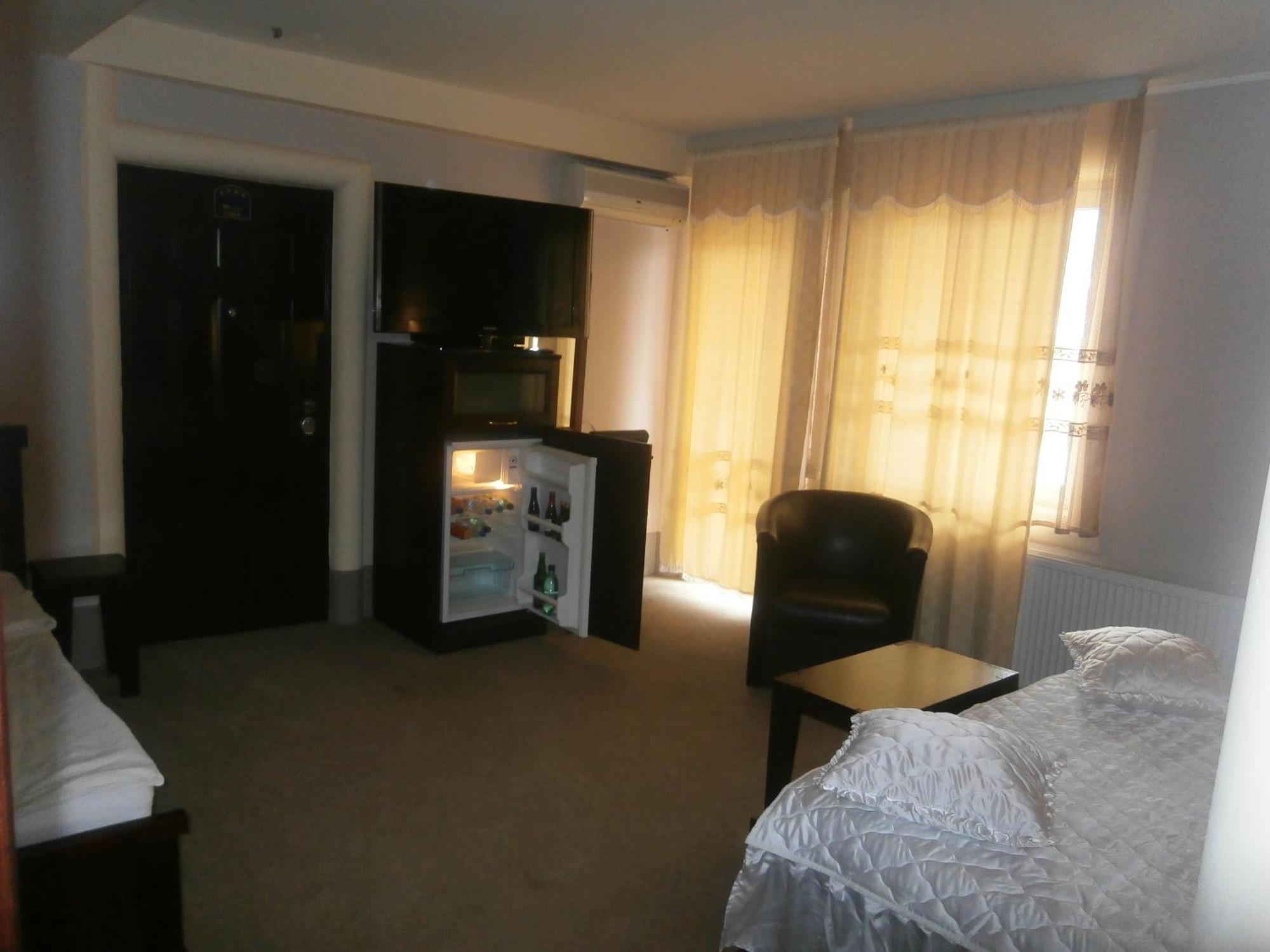 Hotel Vila Mitic Luxx Spa Centar Leskovac  Zewnętrze zdjęcie