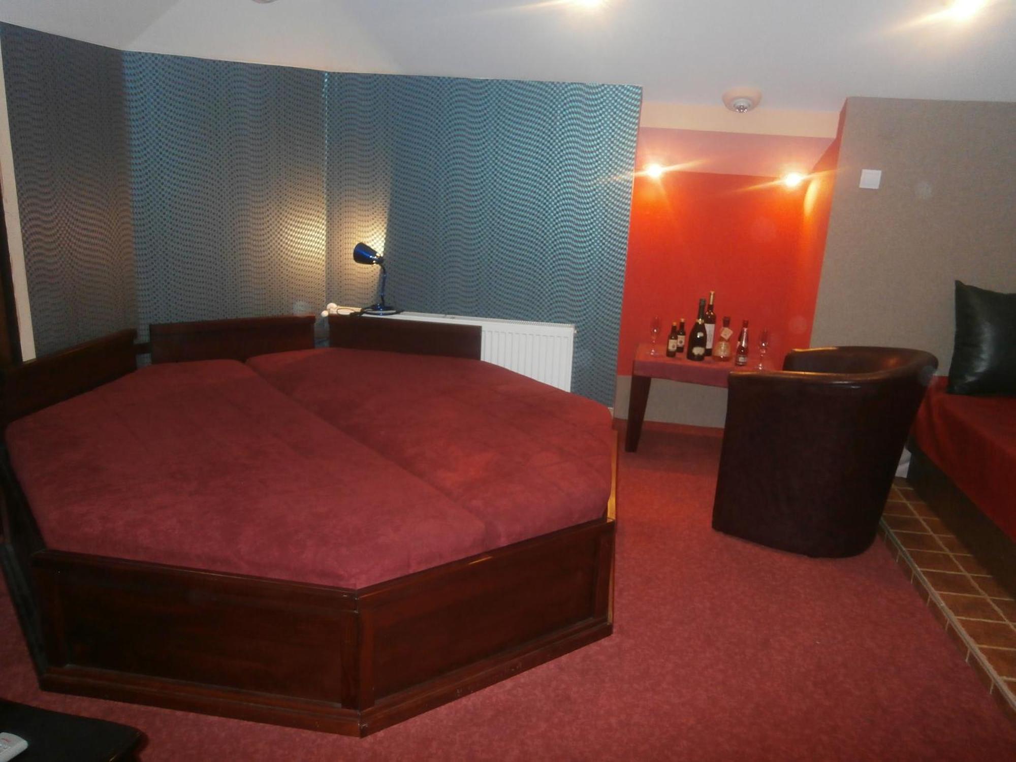 Hotel Vila Mitic Luxx Spa Centar Leskovac  Zewnętrze zdjęcie